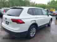 2020 Volkswagen Tiguan S с VIN 3VV1B7AX2LM078043, выставлен на аукционе IAAI как лот 42049047 с пробегом 67 157 миль миль и . История ставок и продаж доступна на DreamBid. Изображение 4.