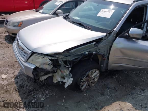 2013 Subaru Forester X Limited with VIN JF2SHAEC2DH441521, listed as a IAAI auction lot 42397403 with 130,000 mi miles and . Bid and sale history available at DreamBid. Image 6.