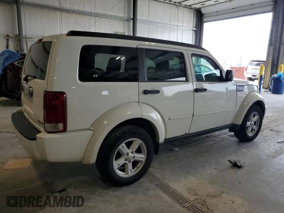2007 Dodge Nitro SLT with VIN 1D8GU58K07W656827, listed as a Copart auction lot 72022195 with 155,785 mi miles and Clean title. Bid and sale history available at DreamBid. Image 3.