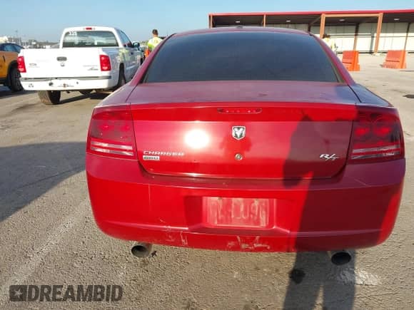 2007 Dodge Charger R/T z VIN 2B3KK53H97H680621, wystawiony jako IAAI lot #43344327 z przebiegiem 156 791 mil mil oraz . Historia ofert i sprzedaży dostępna na DreamBid. Obrazek 17.