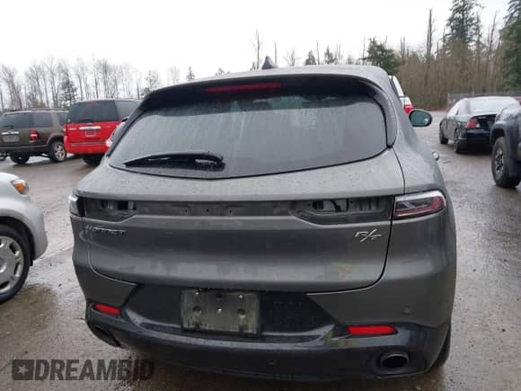 2024 Dodge Hornet R/T z VIN ZACPDFCW0R3A31673, wystawiony jako IAAI lot #41793731 z przebiegiem 21 098 mil mil oraz . Historia ofert i sprzedaży dostępna na DreamBid. Obrazek 17.