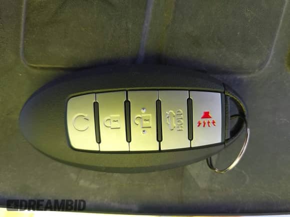 2014 Nissan Pathfinder SL with VIN 5N1AR2MN8EC652538, listed as a IAAI auction lot 42553208 with 123,193 mi miles and . Bid and sale history available at DreamBid. Image 11.