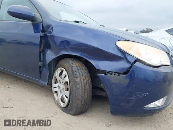 2010 Hyundai Elantra Blue z VIN KMHDU4AD0AU130607, wystawiony jako IAAI lot #43330170 z przebiegiem 164 312 mil mil oraz . Historia ofert i sprzedaży dostępna na DreamBid. Obrazek 12.