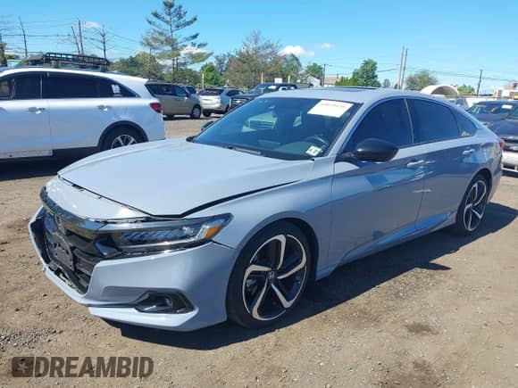 2022 Honda Accord Sport z VIN 1HGCV2F33NA016255, wystawiony jako IAAI lot #43075139 z przebiegiem 10 547 mil mil oraz . Historia ofert i sprzedaży dostępna na DreamBid. Obrazek 17.