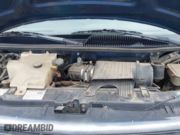 2002 Chevrolet Express with VIN 1GAHG39R121207679, listed as a IAAI auction lot 42401760 with 98,659 mi miles and . Bid and sale history available at DreamBid. Image 10.