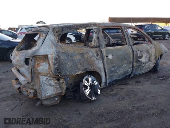 2012 Chevrolet Traverse 1LT with VIN 1GNKRGEDXCJ139285, listed as a IAAI auction lot 41340015 with Not provided miles and . Bid and sale history available at DreamBid. Image 4.