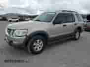 2006 Ford Explorer XLT z VIN 1FMEU73836UB23499, wystawiony jako Copart lot #51801175 z przebiegiem 132 907 mil mil oraz Szkoda całkowita • Salvage title. Historia ofert i sprzedaży dostępna na DreamBid. Obrazek 1.