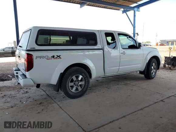 2011 Nissan Frontier Pro-4X with VIN 1N6AD0CW6BC430333, listed as a Copart auction lot 55829585 with 157,481 mi miles and Salvage title. Bid and sale history available at DreamBid. Image 3.