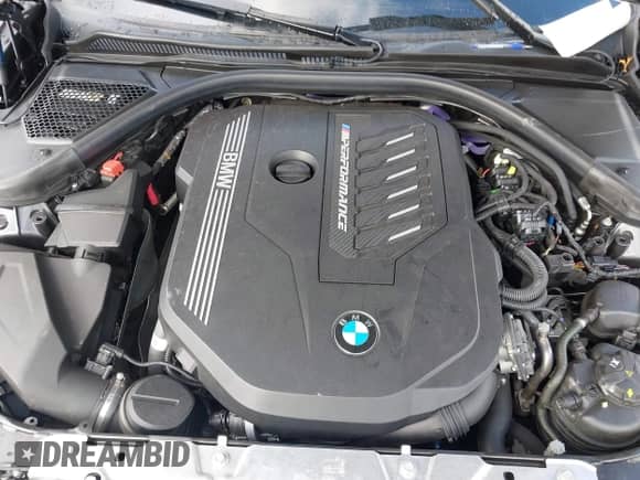 2022 BMW 3 Series M340i xDrive z VIN 3MW5U9J01N8C50466, wystawiony jako IAAI lot #43221461 z przebiegiem 42 914 mil mil oraz . Historia ofert i sprzedaży dostępna na DreamBid. Obrazek 10.