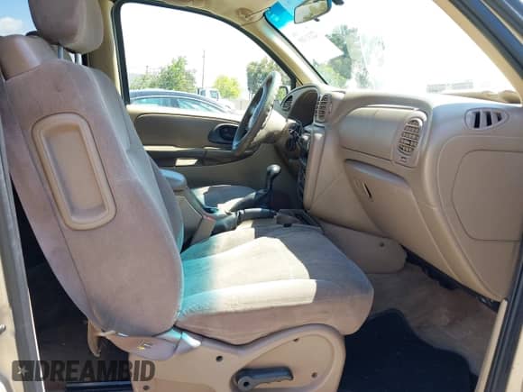 2004 Chevrolet TrailBlazer EXT LS с VIN 1GNES16S346122411, выставлен на аукционе IAAI как лот 42131580 с пробегом 194 578 миль миль и . История ставок и продаж доступна на DreamBid. Изображение 5.