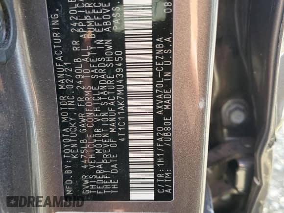 2021 Toyota Camry LE z VIN 4T1C11AK7MU439450, wystawiony jako Copart lot #84234935 z przebiegiem 24 437 mil mil oraz Szkoda całkowita • Salvage title. Historia ofert i sprzedaży dostępna na DreamBid. Obrazek 12.