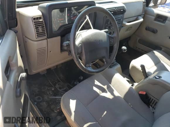 2004 Jeep Wrangler Sahara с VIN 1J4FA59S34P730159, выставлен на аукционе Copart как лот 69048745 с пробегом 211 742 миль миль и Чистый • Clean title. История ставок и продаж доступна на DreamBid. Изображение 8.