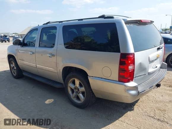 2012 Chevrolet Suburban LTZ с VIN 1GNSCKE08CR245530, выставлен на аукционе IAAI как лот 43255532 с пробегом 214 704 миль миль и . История ставок и продаж доступна на DreamBid. Изображение 3.