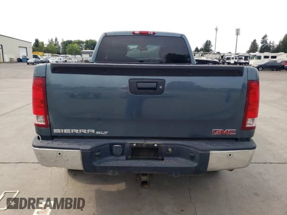 2007 GMC Sierra 1500 SLT с VIN 1GTEK19J37Z639755, выставлен на аукционе Copart как лот 69992525 с пробегом Не указан миль и Списание • Salvage title. История ставок и продаж доступна на DreamBid. Изображение 6.
