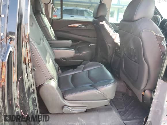 2020 Cadillac Escalade ESV Premium Luxury с VIN 1GYS4JKJ8LR230310, выставлен на аукционе Copart как лот 43597755 с пробегом 56 803 миль миль и Списание • Salvage title. История ставок и продаж доступна на DreamBid. Изображение 11.