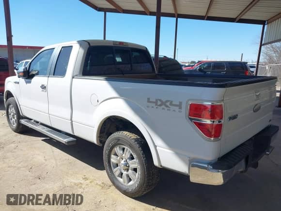 2011 Ford F-150 XL z VIN 1FTFX1EF2BFC71909, wystawiony jako IAAI lot #41721865 z przebiegiem 281 683 mil mil oraz . Historia ofert i sprzedaży dostępna na DreamBid. Obrazek 3.