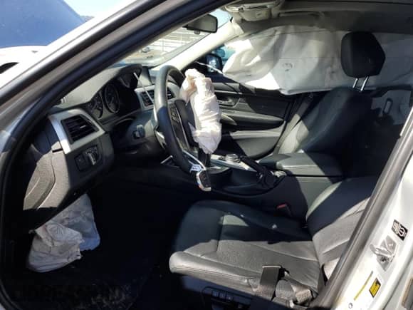 2014 BMW 3 Series 328d xDrive with VIN WBA3K5C51EK300277, listed as a Copart auction lot 70952595 with 125,873 mi miles and Salvage title. Bid and sale history available at DreamBid. Image 7.