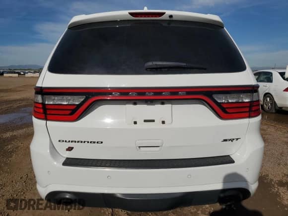 2018 Dodge Durango SRT z VIN 1C4SDJGJ7JC209530, wystawiony jako Copart lot #83823625 z przebiegiem Nie podano mil oraz Szkoda całkowita • Salvage title. Historia ofert i sprzedaży dostępna na DreamBid. Obrazek 6.