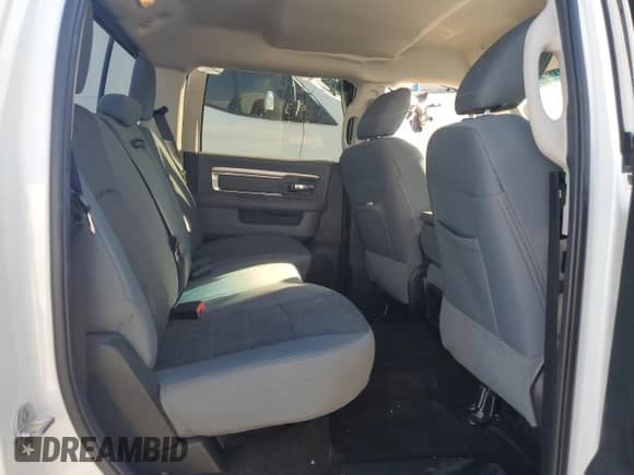 2017 Ram 1500 Big Horn z VIN 3C6RR6LT6HG783443, wystawiony jako Copart lot #84912725 z przebiegiem Nie podano mil oraz Czysty tytuł • Clean title. Historia ofert i sprzedaży dostępna na DreamBid. Obrazek 10.