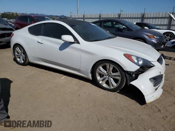 2011 Hyundai Genesis Coupe Premium с VIN KMHHT6KD7BU043710, выставлен на аукционе Copart как лот 63523645 с пробегом 76 776 миль миль и Списание • Salvage title. История ставок и продаж доступна на DreamBid. Изображение 4.