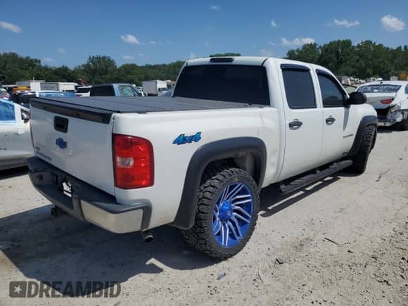 2012 Chevrolet Silverado 1500 Work Truck z VIN 3GCPKPEA0CG138219, wystawiony jako Copart lot #61843135 z przebiegiem 132 367 mil mil oraz Szkoda całkowita • Salvage title. Historia ofert i sprzedaży dostępna na DreamBid. Obrazek 3.