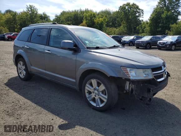 2012 Dodge Journey Crew with VIN 3C4PDDDG4CT375074, listed as a Copart auction lot 80515605 with 177,241 mi miles and Clean title. Bid and sale history available at DreamBid. Image 4.