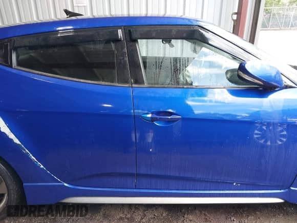 2013 Hyundai Veloster Turbo с VIN KMHTC6AE2DU106462, выставлен на аукционе IAAI как лот 42388157 с пробегом 211 795 миль миль и . История ставок и продаж доступна на DreamBid. Изображение 13.