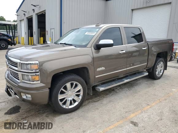 2015 Chevrolet Silverado 1500 High Country с VIN 3GCUKTEJ8FG257393, выставлен на аукционе Copart как лот 66569085 с пробегом 200 566 миль миль и Списание • Salvage title. История ставок и продаж доступна на DreamBid. Изображение 1.
