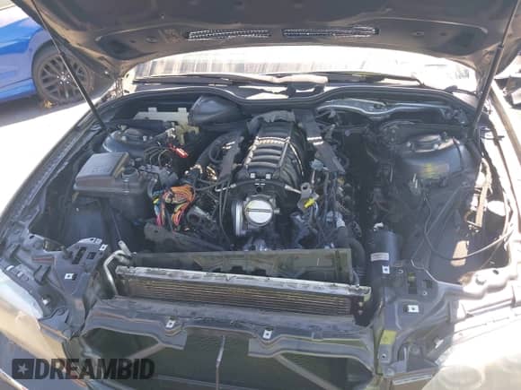 2006 BMW 7 Series 750Li z VIN WBAHN83546DT26795, wystawiony jako IAAI lot #43039294 z przebiegiem 174 676 mil mil oraz . Historia ofert i sprzedaży dostępna na DreamBid. Obrazek 6.