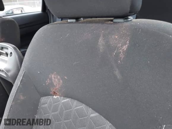 2021 Mitsubishi Outlander ES с VIN JA4ARUAU2MU005504, выставлен на аукционе IAAI как лот 41034980 с пробегом 29 630 миль миль и . История ставок и продаж доступна на DreamBid. Изображение 14.