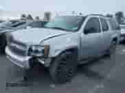 2011 Chevrolet Suburban LS с VIN 1GNSCHE07BR241468, выставлен на аукционе IAAI как лот 41376362 с пробегом 277 907 миль миль и . История ставок и продаж доступна на DreamBid. Изображение 2.
