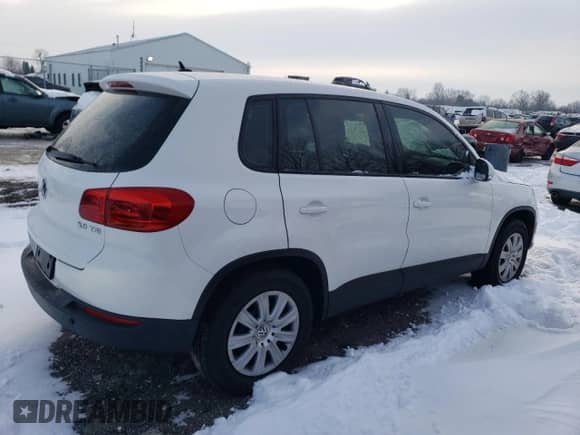 2012 Volkswagen Tiguan S с VIN WVGCV7AX1CW598552, выставлен на аукционе Copart как лот 41582135 с пробегом 149 666 миль миль и Чистый • Clean title. История ставок и продаж доступна на DreamBid. Изображение 3.