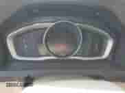 2015 Volvo S60 T5 Drive-E Premier с VIN YV140MFK8F1350796, выставлен на аукционе Copart как лот 81000745 с пробегом 117 885 миль миль и Чистый • Clean title. История ставок и продаж доступна на DreamBid. Изображение 9.