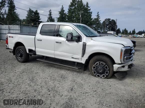 2023 Ford F-250 XL z VIN 1FT8W2BT0PED10456, wystawiony jako Copart lot #72096315 z przebiegiem 26 482 mil mil oraz Szkoda całkowita • Salvage title. Historia ofert i sprzedaży dostępna na DreamBid. Obrazek 4.