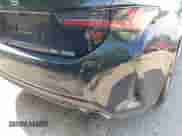 2019 Lexus RC 300 z VIN JTHHA5BC1K5010352, wystawiony jako IAAI lot #42413621 z przebiegiem 28 456 mil mil oraz . Historia ofert i sprzedaży dostępna na DreamBid. Obrazek 16.