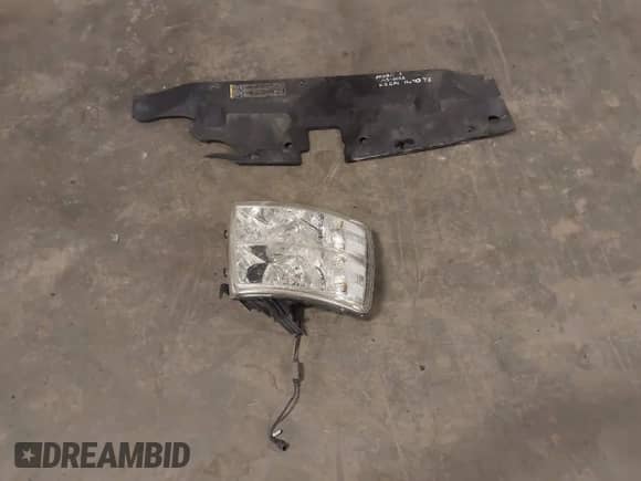 2009 Chevrolet Silverado 2500HD LT с VIN 1GCHK53699F182527, выставлен на аукционе IAAI как лот 43125416 с пробегом 217 305 миль миль и . История ставок и продаж доступна на DreamBid. Изображение 12.
