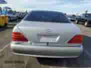 1993 Mercedes-Benz 500 с VIN WDBGA70E2PA135256, выставлен на аукционе Copart как лот 85974174 с пробегом 66 101 миль миль и Списание • Salvage title. История ставок и продаж доступна на DreamBid. Изображение 6.