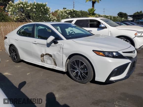2023 Toyota Camry Hybrid SE with VIN 4T1S31AK1PU059692, listed as a Copart auction lot 70583585 with 41,181 mi miles and Salvage title. Bid and sale history available at DreamBid. Image 4.