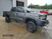 2022 Toyota Tacoma SR с VIN 3TYCZ5AN4NT102730, выставлен на аукционе Copart как лот 70374165 с пробегом 39 034 миль миль и Списание • Salvage title. История ставок и продаж доступна на DreamBid. Изображение 4.
