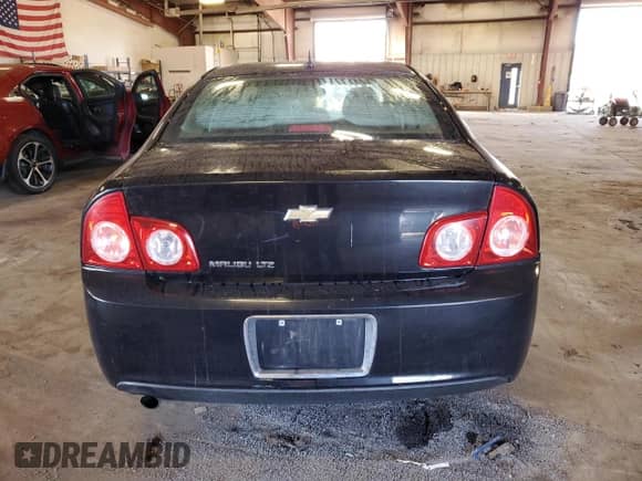 2011 Chevrolet Malibu LTZ with VIN 1G1ZE5E19BF220737, listed as a Copart auction lot 81073175 with 175,652 mi miles and Clean title. Bid and sale history available at DreamBid. Image 6.