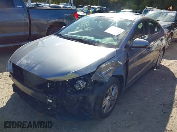 2019 Hyundai Elantra Limited с VIN KMHD84LF9KU836415, выставлен на аукционе IAAI как лот 43393146 с пробегом 72 003 миль миль и . История ставок и продаж доступна на DreamBid. Изображение 20.