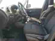 2017 Jeep Renegade Latitude с VIN ZACCJABBXHPF38435, выставлен на аукционе Copart как лот 67469415 с пробегом 131 542 миль миль и Списание • Salvage title. История ставок и продаж доступна на DreamBid. Изображение 7.