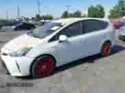 2015 Toyota Prius Two z VIN JTDZN3EU8FJ032378, wystawiony jako IAAI lot #42832289 z przebiegiem Nie podano mil oraz . Historia ofert i sprzedaży dostępna na DreamBid. Obrazek 21.