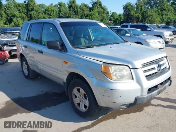 2007 Honda Pilot LX с VIN 2HKYF18157H524620, выставлен на аукционе IAAI как лот 42848065 с пробегом 212 946 миль миль и . История ставок и продаж доступна на DreamBid. Изображение 1.
