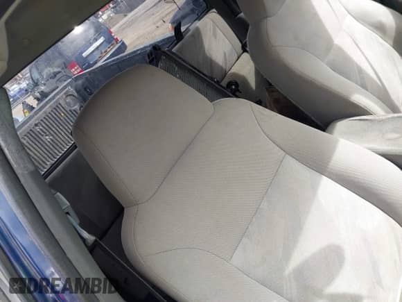 2005 Chevrolet Colorado LS Z71 с VIN 1GCDT196258126486, выставлен на аукционе IAAI как лот 43436484 с пробегом Не указан миль и . История ставок и продаж доступна на DreamBid. Изображение 8.