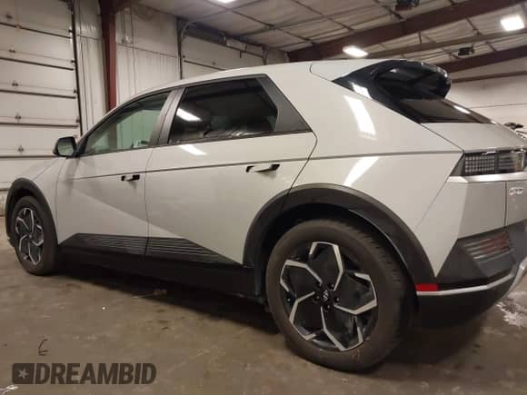 2024 Hyundai Ioniq 5 SEL with VIN KM8KNDDF6RU310834, listed as a IAAI auction lot 42515823 with 15,851 mi miles and . Bid and sale history available at DreamBid. Image 15.