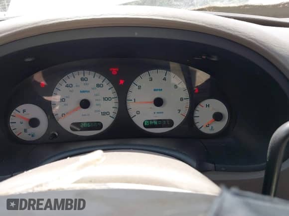 2002 Dodge Caravan SE с VIN 1B8GP24302B633420, выставлен на аукционе IAAI как лот 42260049 с пробегом 286 669 миль миль и . История ставок и продаж доступна на DreamBid. Изображение 7.