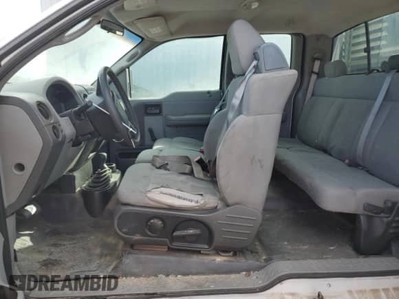 2008 Ford F-150 STX with VIN 1FTRX14W88FB04333, listed as a Copart auction lot 89698745 with 173,873 mi miles and Salvage title. Bid and sale history available at DreamBid. Image 7.