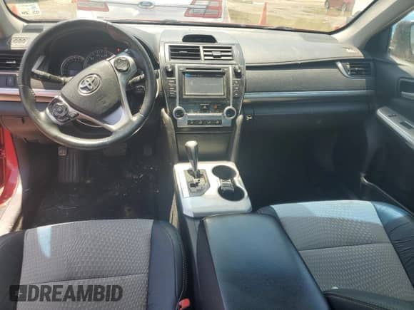 2014 Toyota Camry L с VIN 4T1BF1FK5EU755324, выставлен на аукционе Copart как лот 67214715 с пробегом 109 737 миль миль и Списание • Salvage title. История ставок и продаж доступна на DreamBid. Изображение 8.