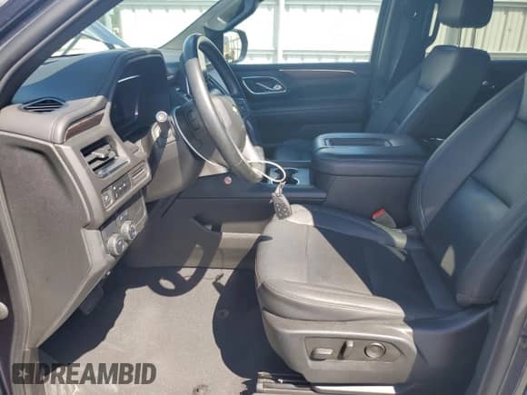 2023 Chevrolet Tahoe LT z VIN 1GNSCNKD6PR436636, wystawiony jako Copart lot #81047185 z przebiegiem 53 553 mil mil oraz Czysty tytuł • Clean title. Historia ofert i sprzedaży dostępna na DreamBid. Obrazek 7.